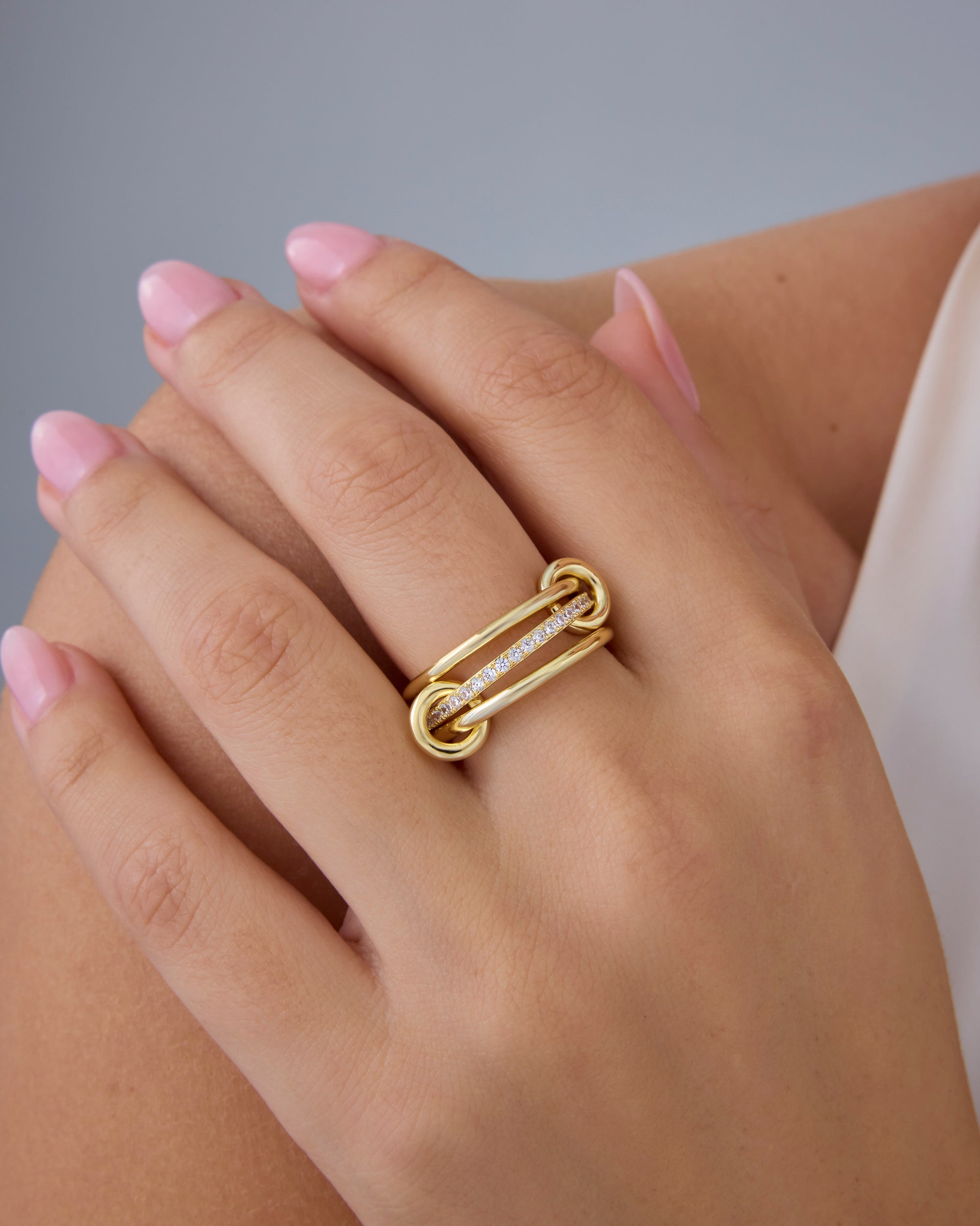 Interlocked Stack-and-Shine Ring