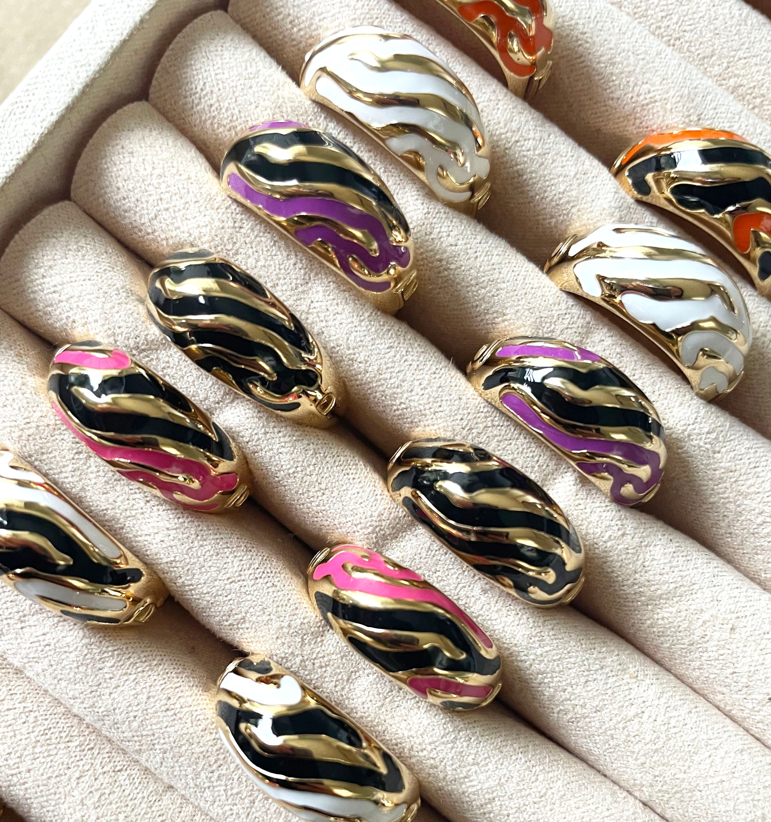 Savannah Dome Ring In Zebra