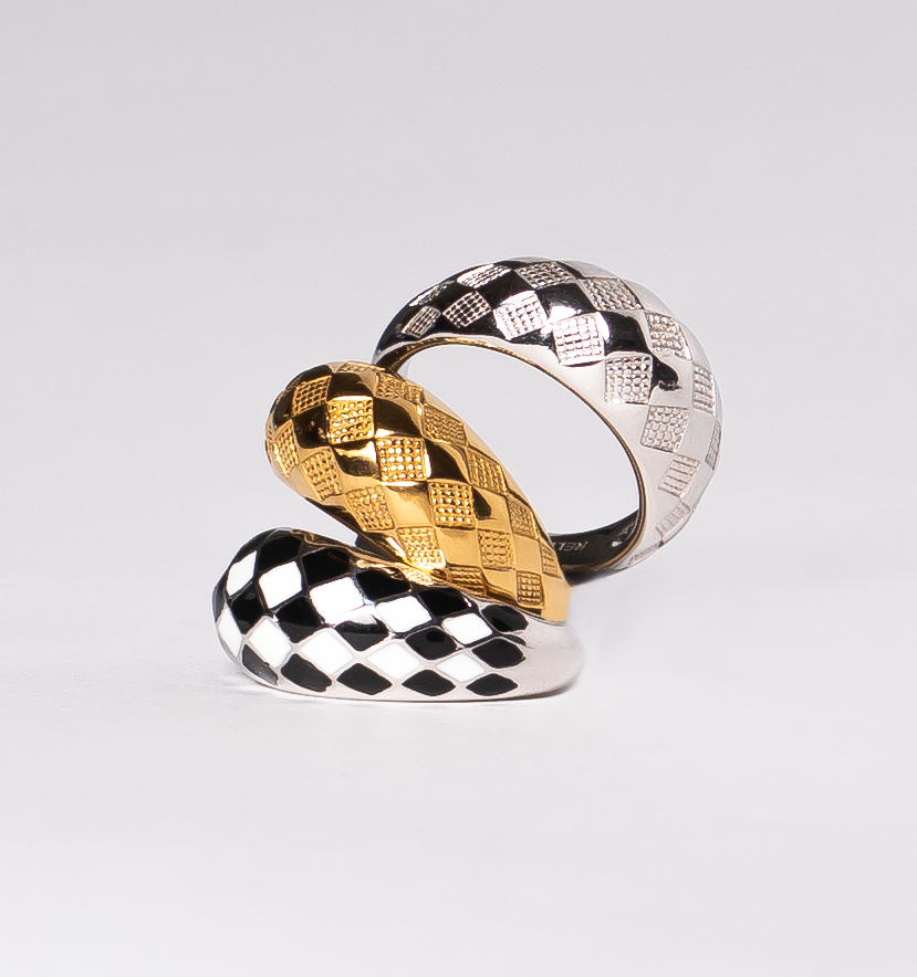 Checker Ring - Black And White