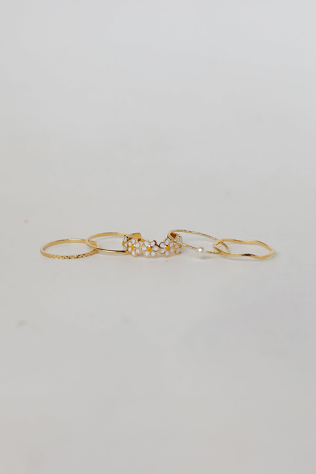 Serena Gold Daisy Ring Set